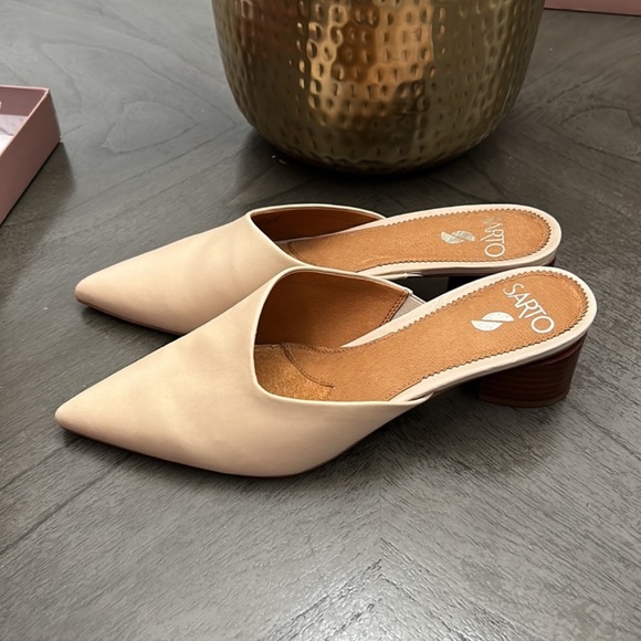 FRANCO SARTO Visa Mule - Picture 8 of 14